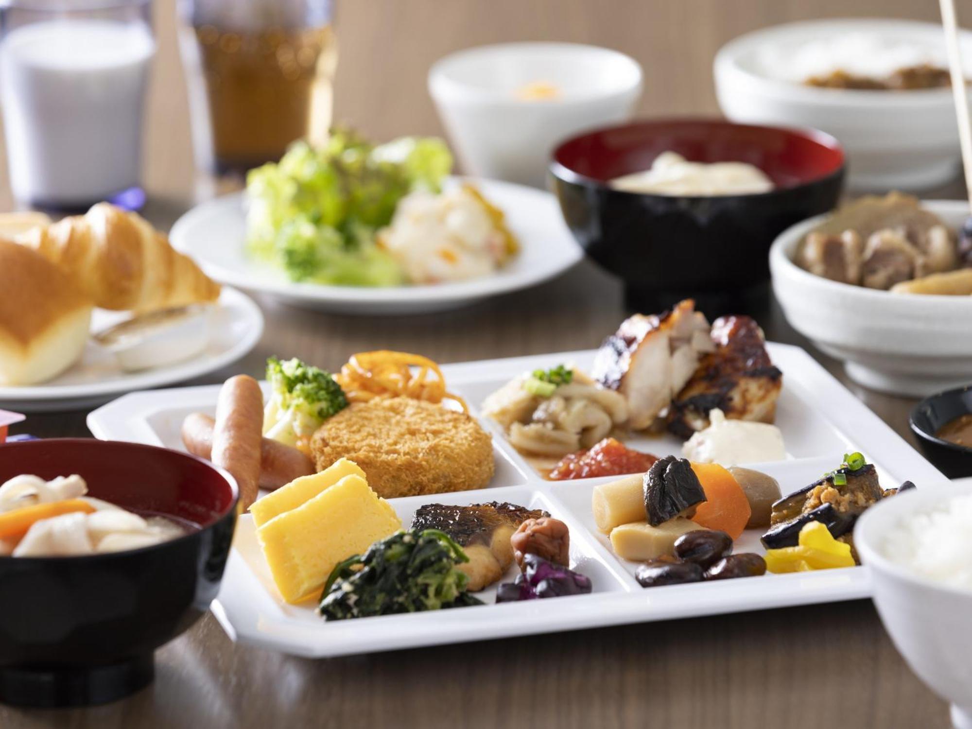 Hotel Wing International Takamatsu Zewnętrze zdjęcie
